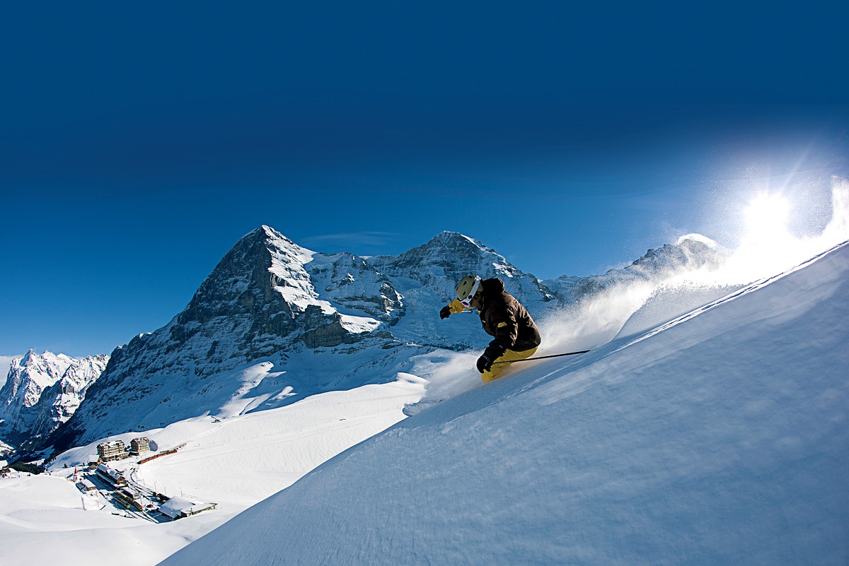 Skiing - Best outdoor activities, Interlaken, Switzerland