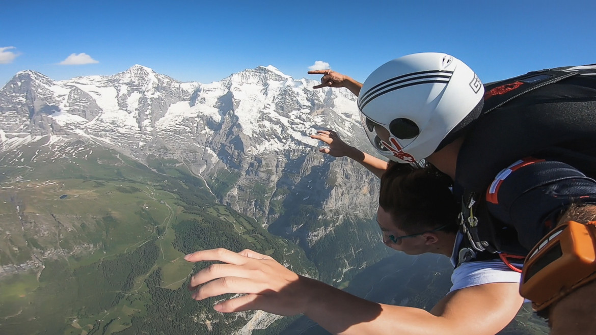 Sky diving - Best outdoor activites, Interlaken, Switzerland