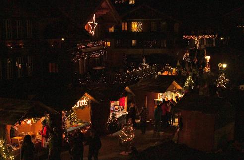 Christmas Market around Interlaken - Balmers Hostel