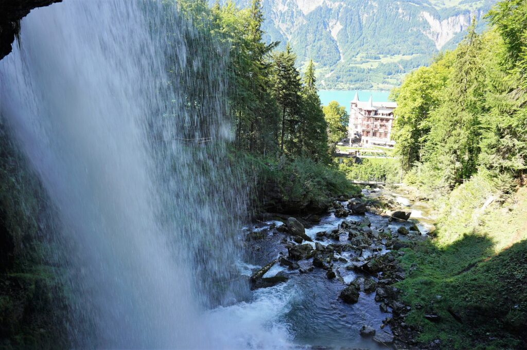 Giessbachfälle hike waterfall