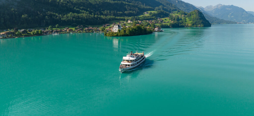 brienzersee iseltwald boat