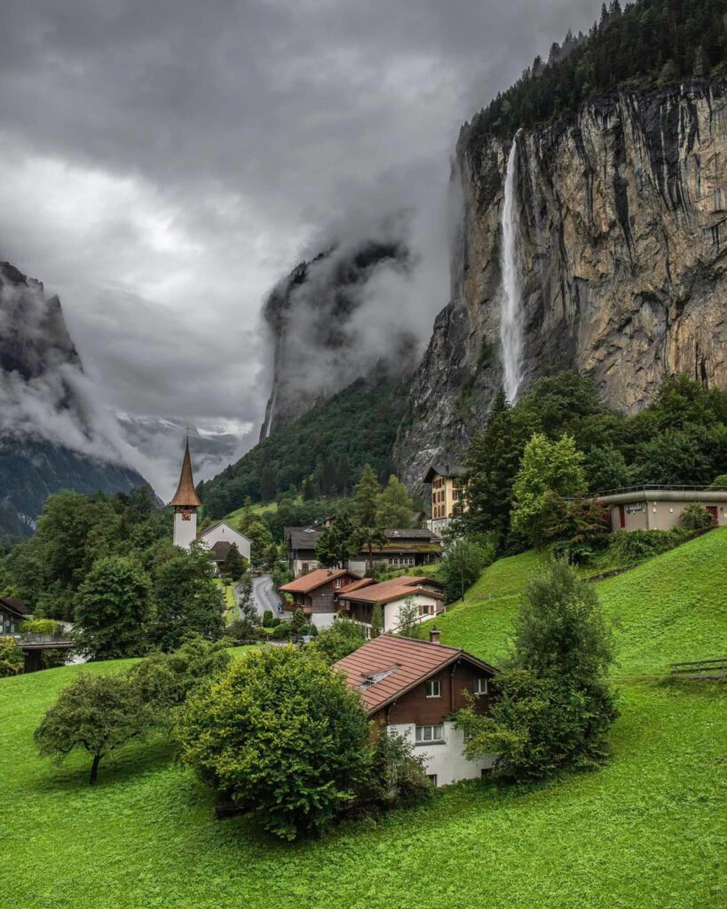 rainy day lauterbrunnen