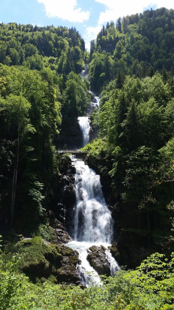 top5 waterfalls interlaken